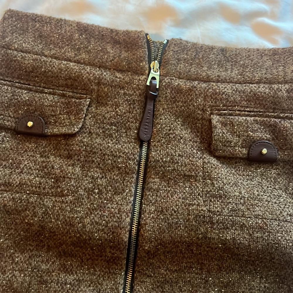 Vittadini Brown & tan wool skirt with leather detail - Picture 2 of 3